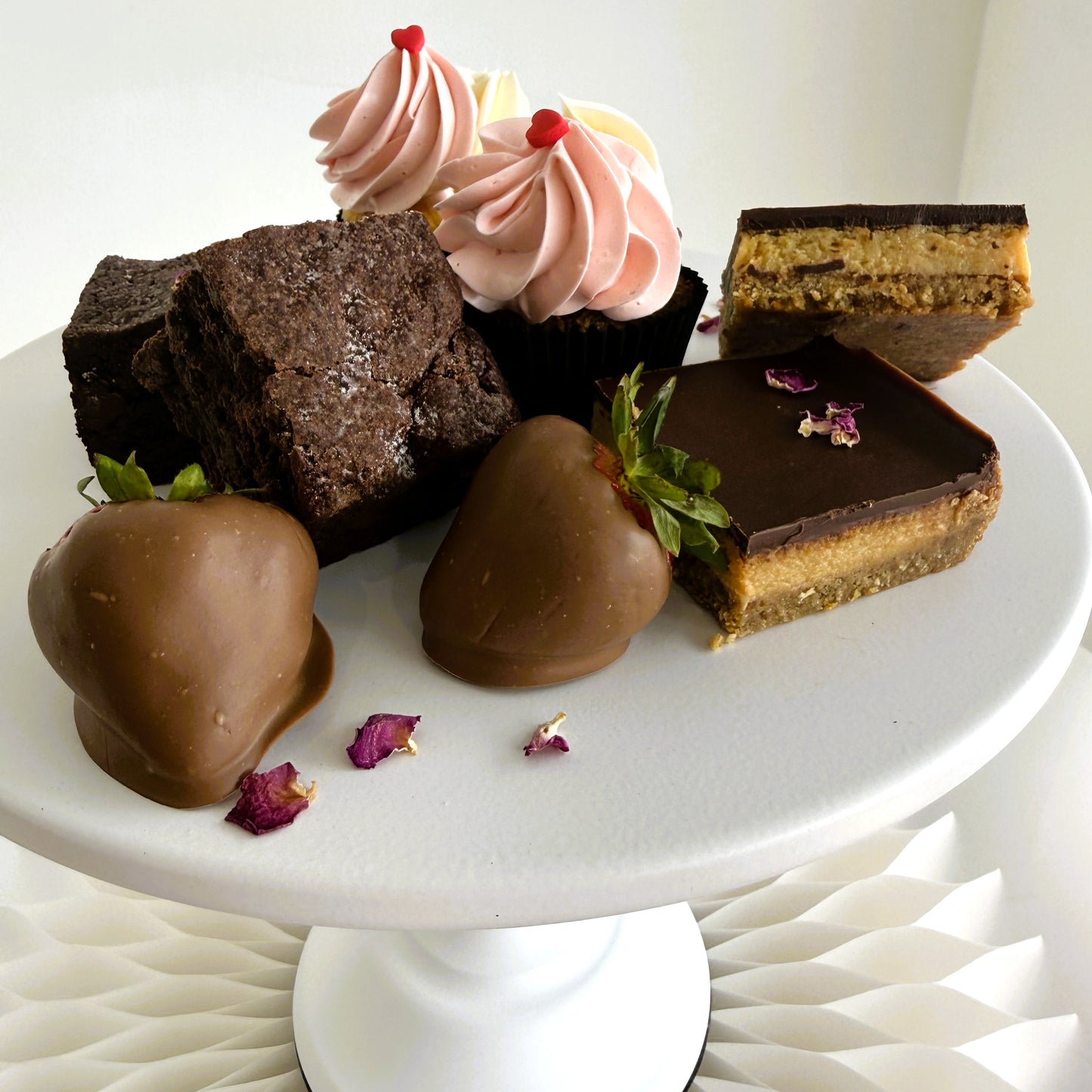 The Sweet Lovers Dessert Box (For Two)