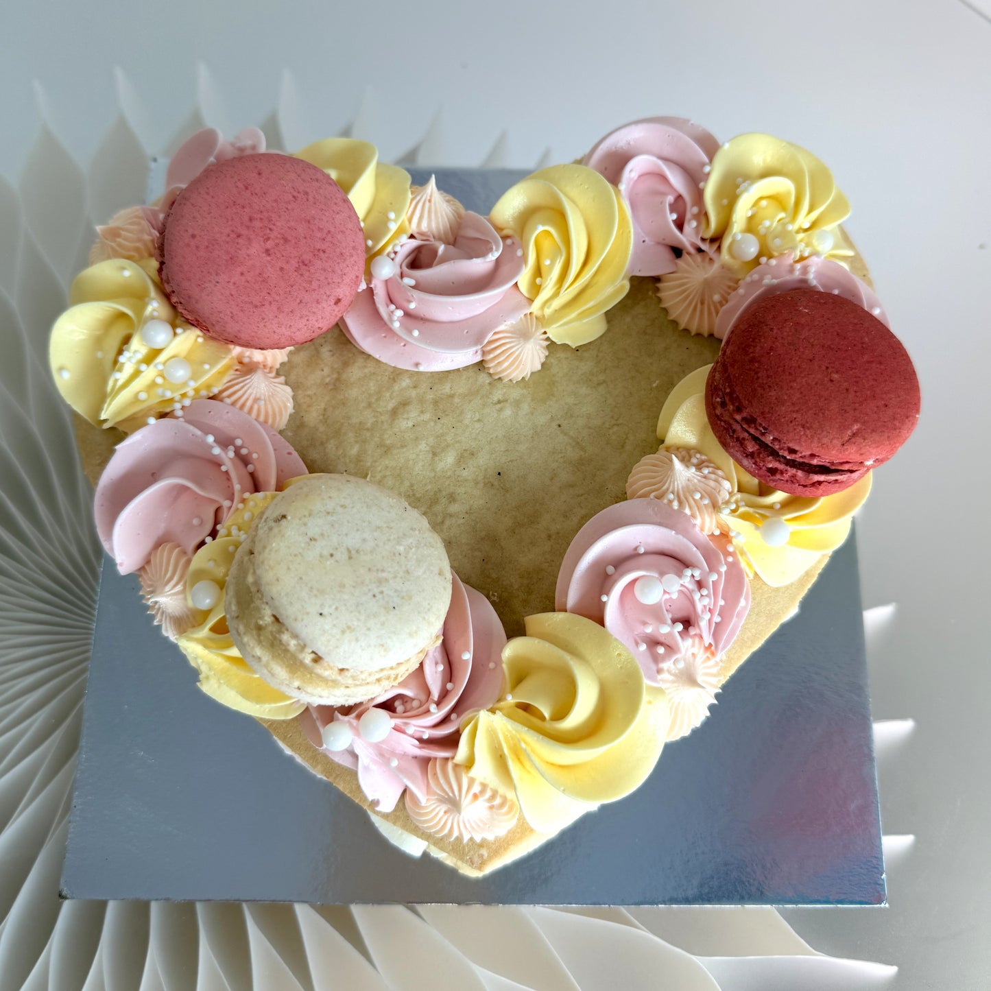 Mother's Day - sharing cakes